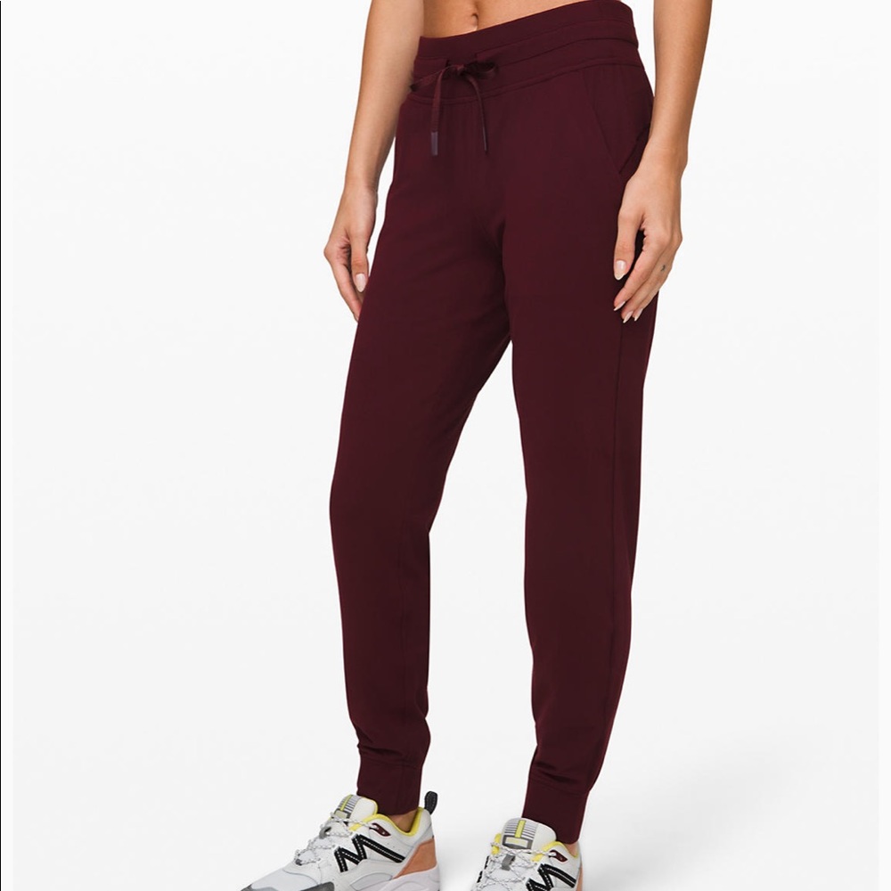 NWOT Ready to Rulu Pant 29”